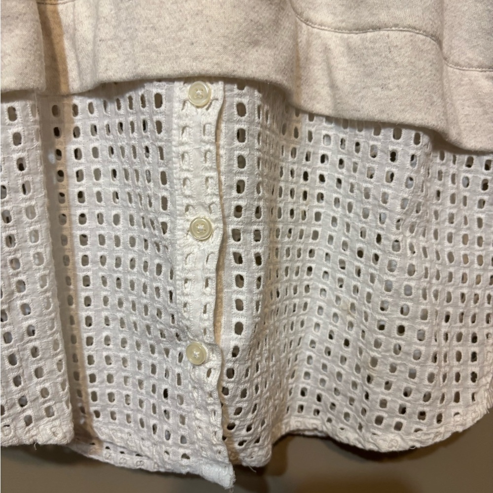 Anthropologie 9-H15 Stcl Layered, Eyelet/Mesh Vibes Buttoned Hem Short Sleeve - Picture 3 of 6